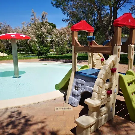Le Tamerici Mobilehome Asinara Fuer 5 Personen * Marina di Cecina
